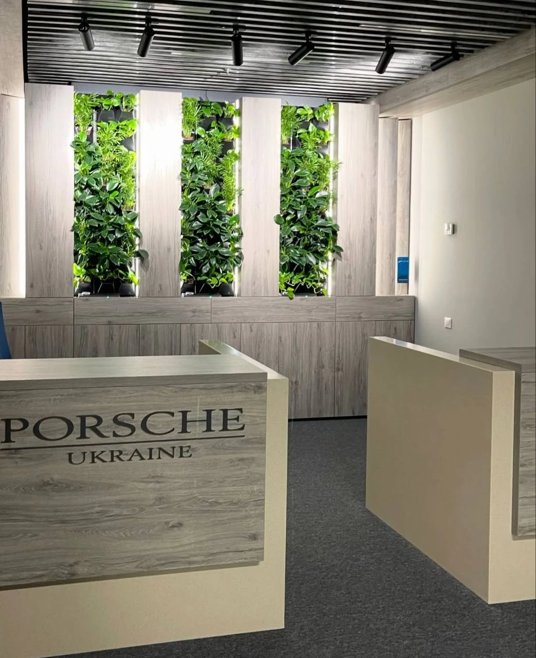 Эстетика скорости и надежности: проект для офиса Porsche в Украине
